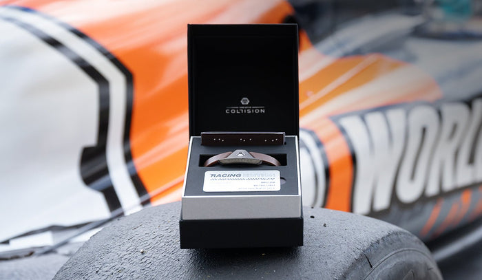 BRACELET RACING EDITION : LE BIJOU COLLECTOR DU GRAND PRIX EXPLORER - SPACEFOX