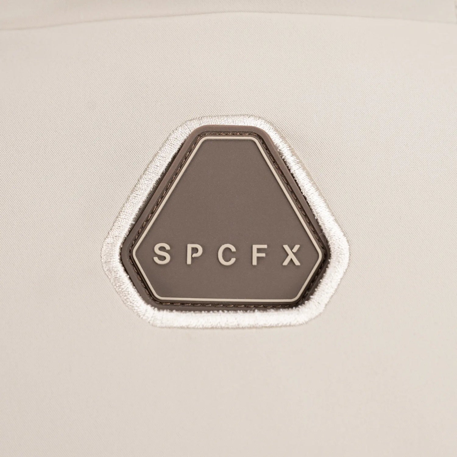 Zoom logo SPCFX en forme de losange