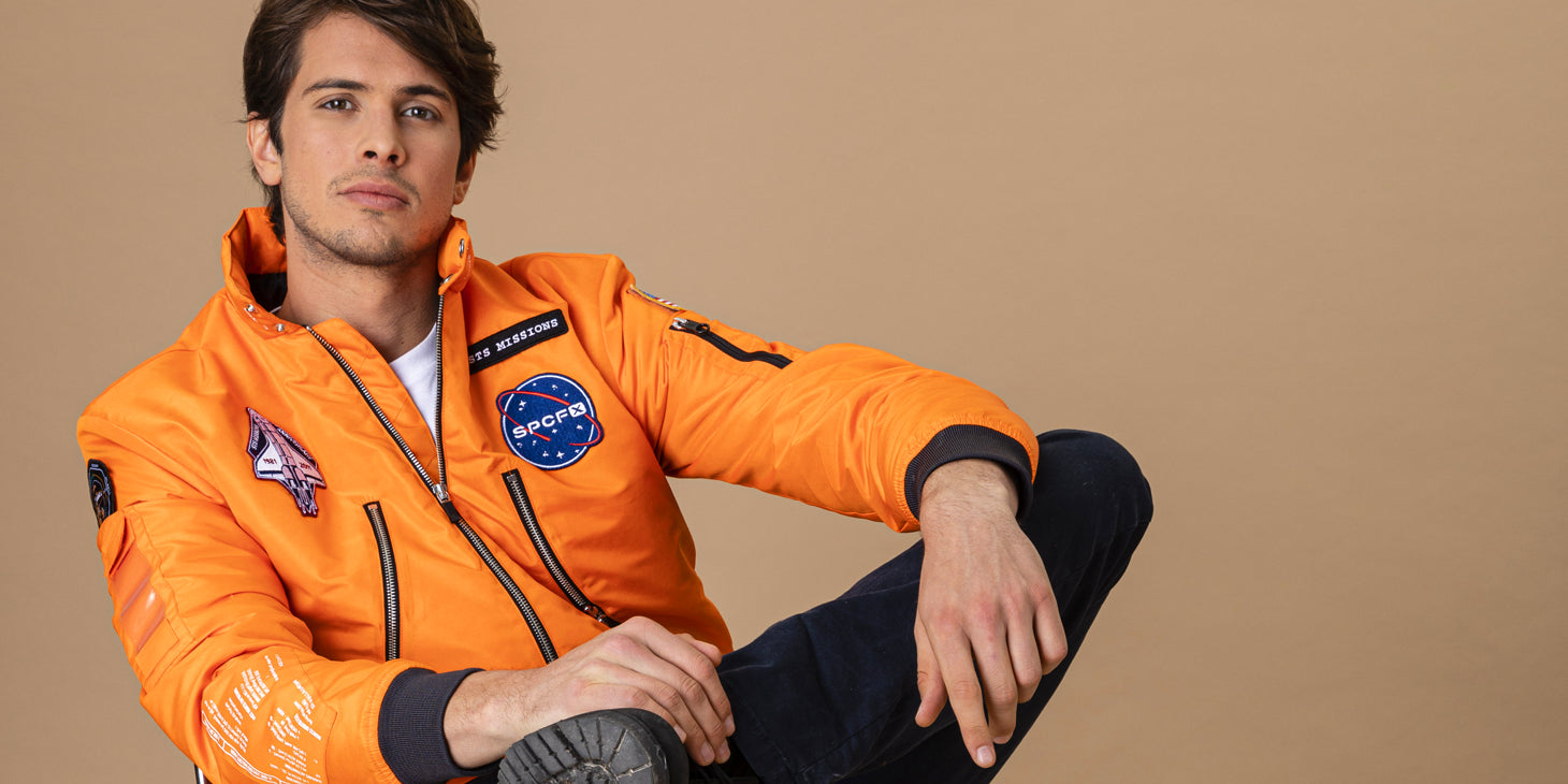 Bomber orange STS Spacefox sur mannequin homme